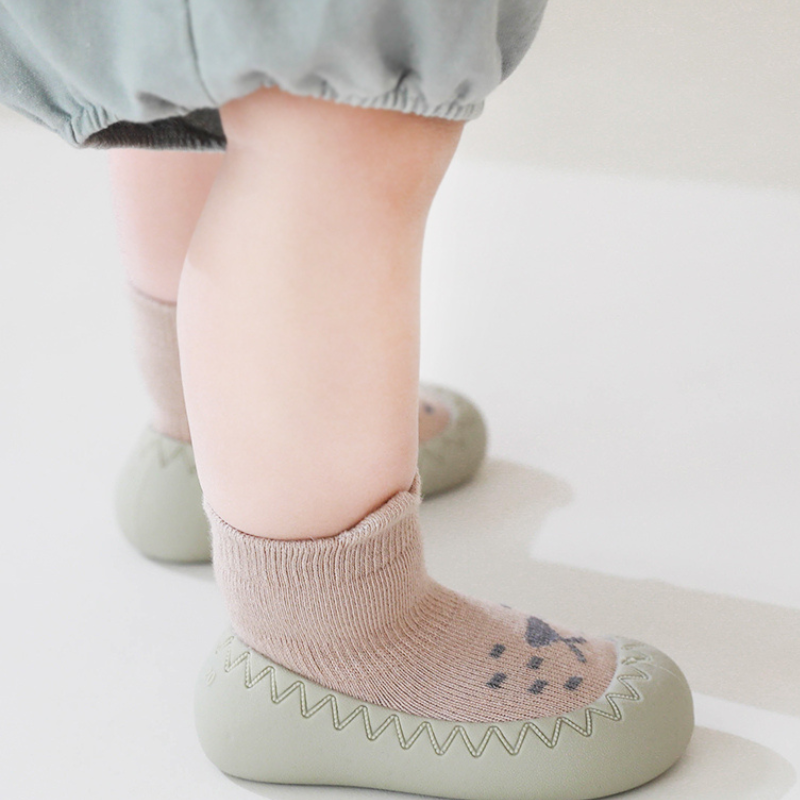 Zapato ergonómico primeros pasos