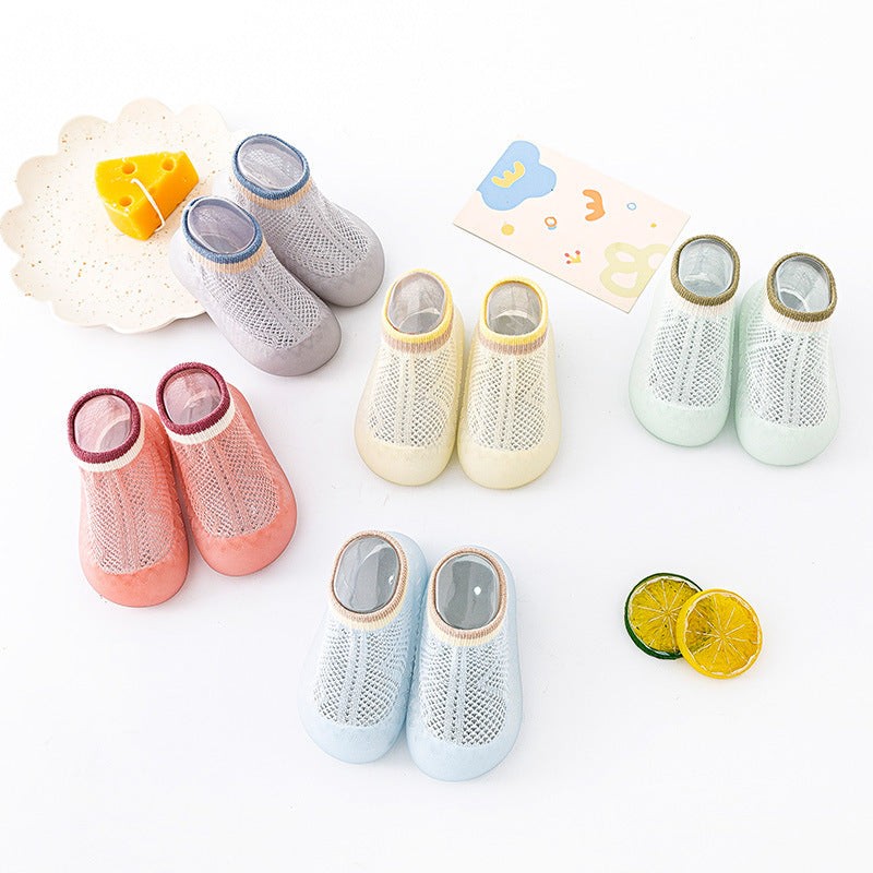 Zapato calcetín ergonómico para bebés color verde