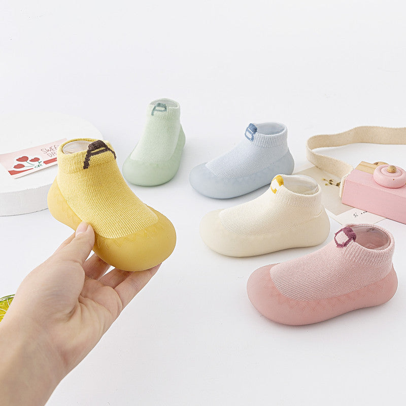 Zapato calcetín ergonómico para bebés color verde