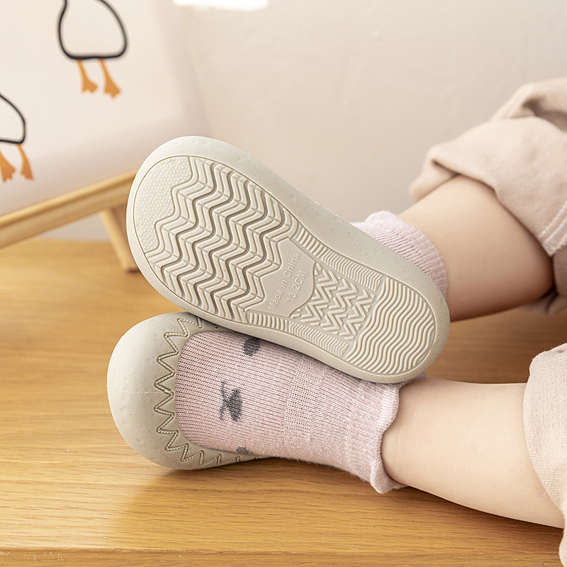 Zapato ergonómico primeros pasos